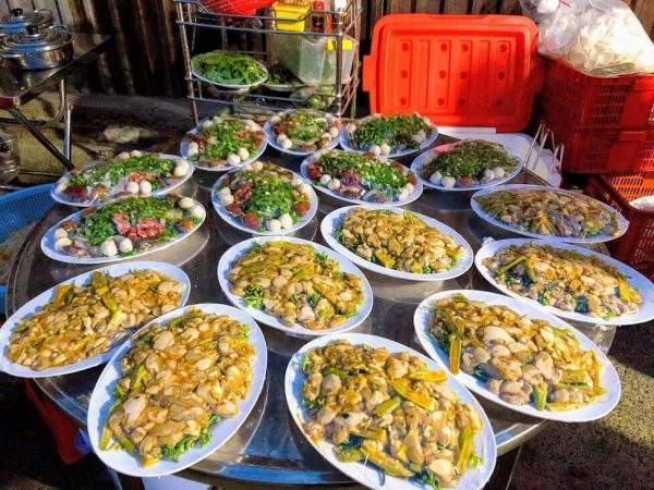 dịch vụ nấu ăn thịnh phát food