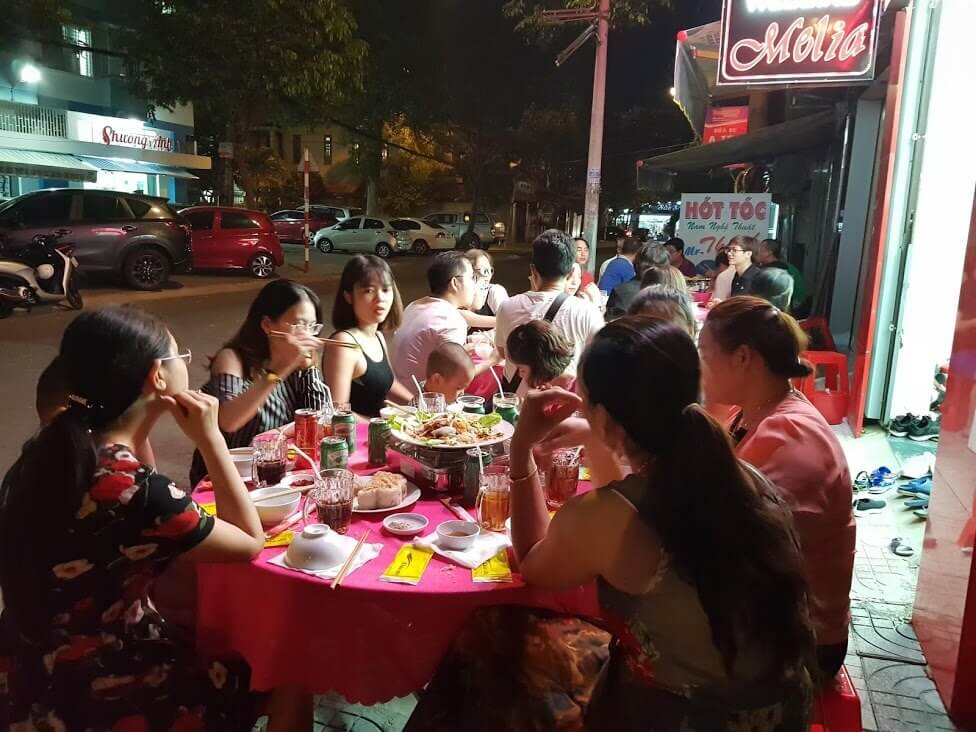 nhận đặt tiệc khai trương tại vũng tàu