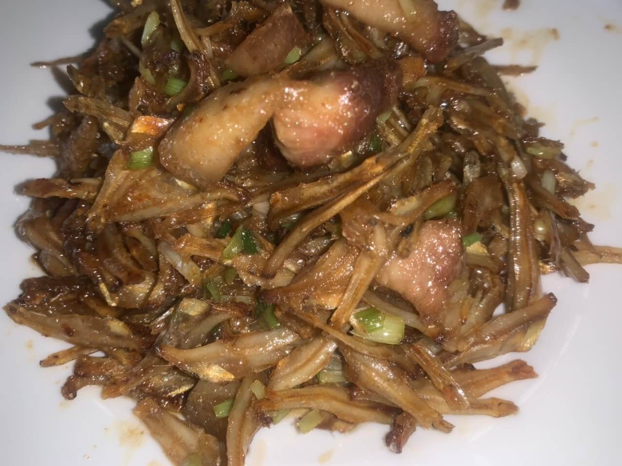 cá cơm khô rang mỡ hành